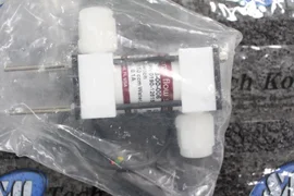 Applied Materials 0190-12615 FLOW SWITCH, NON-ADJUSTABLE 150CC W/HSG AMAT