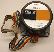 Applied Materials 1080-01190 Brushless DC motor 24 VDC Vexta K0043-M 