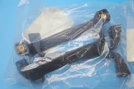 Applied Materials 3370-00100, Handle, Pull Handles