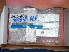 Applied Materials 3920-01665 (SMC MHKL2-20C1S) Pneumatic Parallel Gripper 20mm 