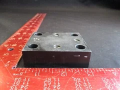 Applied Materials (AMAT) 0020-09552 INSULATOR, HINGE