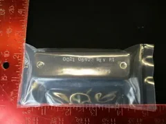 Applied Materials (AMAT) 0021-06923   CLAMP, BASE, FLEX GASLINE DZ IHZ