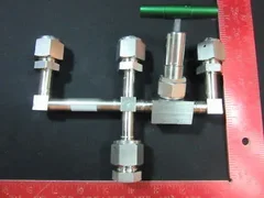Applied Materials (AMAT) 0050-16229 WELDMENT 3-PORT BARATRON