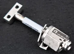 Applied Materials AMAT 0050-62325 Rev 002 1/4" VCR Weldment THD Flange Assembly