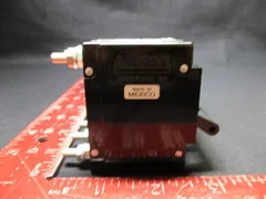 Applied Materials (AMAT) 0680-01055 CIRCUIT BREAKER MAG 3P 250VAC 5A 50/60Hz