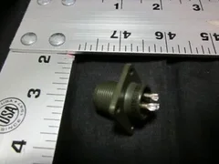 Applied Materials AMAT 0720-02593 CONN RCPT PNL MTG 3 POS CIRC MS3102