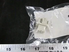 Applied Materials AMAT 0720-90906 CONN INSERT 3SKT LEADG GRN