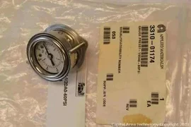 Applied Materials AMAT 3310-01174 GAUGE PRESS 1-12DIA 0-60PSI U-CLAMP W10-32 TAP