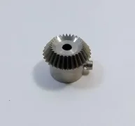 Applied Materials AMAT 3330-01040 Gear Bevel Pin Hub 30T .625 PD 1/8" Bore