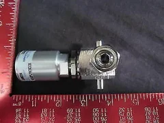 Applied Materials (AMAT) 3870-00017 VERIFLO 45800594 945AOPLPNCSC131 VALVE PNEU 