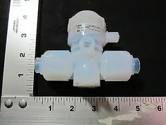 Applied Materials (AMAT) 3870-03513 PNEU VALVE, 2-WAY, 1/2" I,