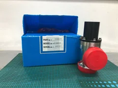 Applied Materials AMAT 3870-03520 Valve Pneu RTANG 2-3/4CF MDC AV-150M-P-10