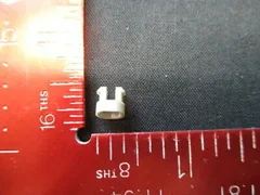 Applied Materials (AMAT) 4000-01029   CDCGE SLEEVE CAPTIVE CLR SCR