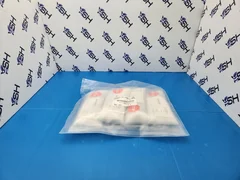 Applied materials 0022-15561 BRACKET CARRIER LINE SHORT CAN 300MM JUNIPER Qty 4x