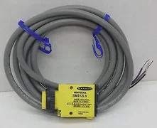 BANNER P/N: SM312LV Used in AMAT  0090-20108  ASSY, SENSOR CASSETTE    