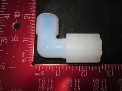 CAT E8-8FN-1 FITTING PFA M.ELL 90 . 1/2T X 1/2 NPT FL