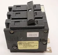 Cutler-Hammer Circuit Breaker 3-Pole 80 Amp 240V QBHW3080H AMAT 0680-02127
