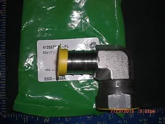 Fitting PARKER 299T Applied Materails (AMAT) 3300-08884 316L  ELBOW 1.00T FEMALE