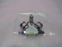 Fujikin 316L-P Gas Line Manifold Valve w/ Purge, AMAT 3820-02221, 329873
