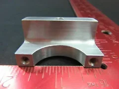 LAM RESEARCH (LAM) 715-011521-001 BRACKET POU GAS FILTER