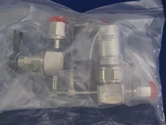 LAM Research 839-054686-001 Parker Veriflo 944AOPLPNCSWTSFSF4686 Valve Assembly