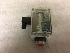 Lake Monitors R3S7WB15-LPM Flow Rate Transmitter AMAT 1040-01109