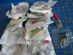 Lam Research 726-093702-001 TC-201 CLIP HOLD ON VERT HDL - For Dry-Etch Systems