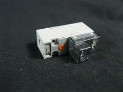 Lam Research LAM 766-091692-001 SMC SY114-5LOZ VALVE SOLENOID