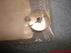 Lam Research OnTrak 726-007499-001 - CLAMP SPLIT HUB .188 SHAFT - NEW