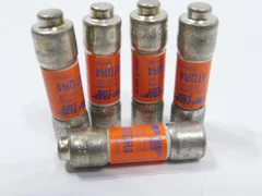 Lot of 5 each AMAT Applied Materials 0910-01393 Gould ATQR4 4A Fuses