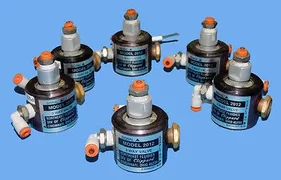 Lot 6 AMAT 0010-39665 / Clippard 2012 Fluidics 3-Way Control Valve / Warranty