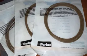 Lot of 9 AMAT 3700-02743 O Ring Parker 2-280-UHP ID 13.984 CSD .139 Viton 75 Duo