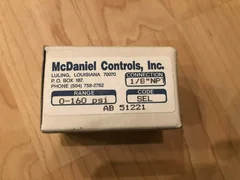 MCDANIEL CONTROLS GAUGE 1/8" NPT 0-160 PSI LAM 771-009288-002