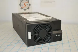 MP7-9732 / PS VAC MEGAPACK 7 - NOVELLUS 27-029889-00 - 115-230 VAC 30-25A /VICOR