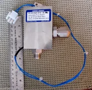 Malema Flow Switch M-200-S41-014 120VAC Swagelok Tube AMAT 853-083281-001