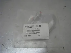 NEW AMAT 3300-03211 Flex Hoss 1/4 inch VCR