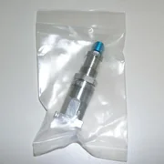 NEW AMAT 3870-05201 Ham-Let HMS20 Surface Mount Gas Valve C-Seal