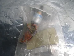  NOVELLUS 33-260199-00, AMETEK PITTMAN 8423G899-R1 24 VDC 512 CPR, TQ703243