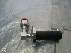 Novellus 16-029857-00 Evaporator Top, Swagelok 316LV Micro-Fit, 1/2" VCR, 452266