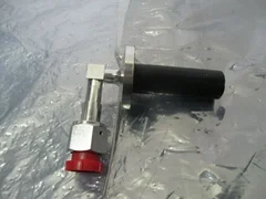 Novellus 16-029857-00 Evaporator Top, Swagelok 316LV Micro-Fit, 1/2" VCR, 452267