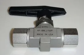 Parker 6F-B8LJ-SSP Ball Valve 3/8&quot; FNPT AMAT 3870-00230 PTFE Seat  SS In-line
