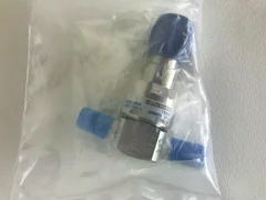 Parker Veriflo Micro Regulator P/N 45400892 SQMICRO302PFSMM AMAT# 3800-01173