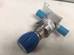 Regulator VERIFLO 3800-01173 AMAT 3800-01173 RGLTR PRESS SQ-MICRO 0-30PSI 2PORT 