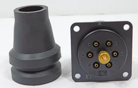 SMC DM6-04N Connector with Boot Protector AMAT Applied Materials 3300-07734