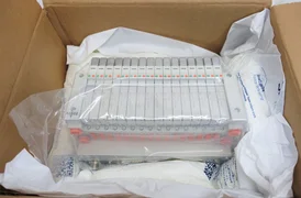 SMC EX420-SDN2 VQ1A01-51 AMAT 4060-00930 EV MANIFOLD 16 STATION DEVICENET RPG