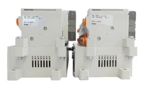 SMC VV5Q11-16-X1602V 16-Port Manifold EX420-SDN2 AMAT 4060-00930 Lot of 2