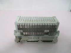 SMC VV5Q11-16-X3101V 16 Station Pneumatic Manifold, AMAT 4060-00934, 423501