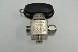 SWAGELOK SS-45XS8 3 WAY 1500PSIG STAINLESS 1/2 IN NPT BALL VALVE B215345