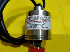 UE Presicion sensor div. E36W-H111 Lam research P/N. 796-002833-003 New