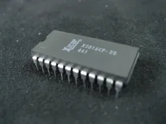 XICOR X2816CP-20 XICOR I.C. 8-BIT CPU